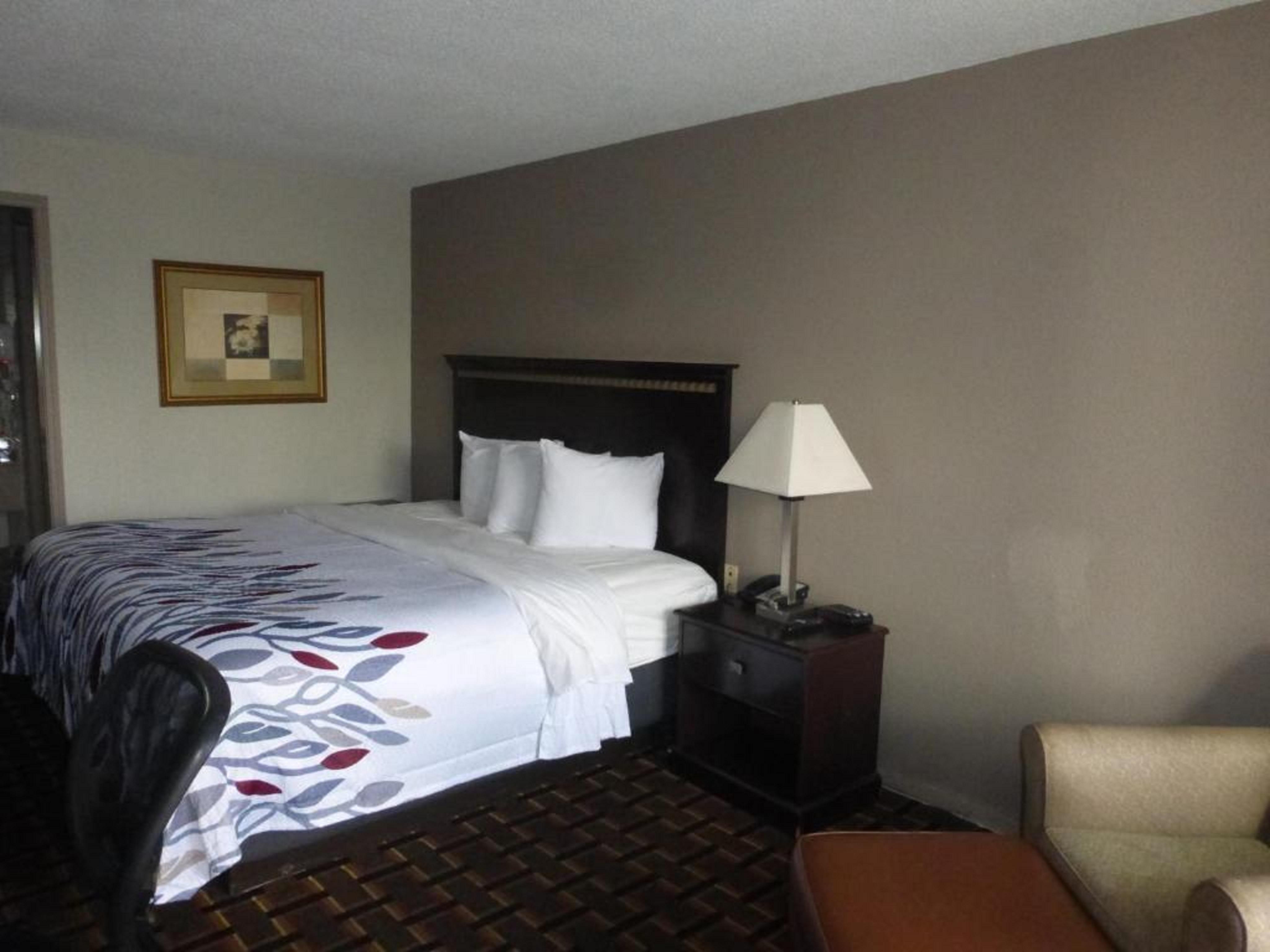 Red Roof Inn Evergreen Exterior foto