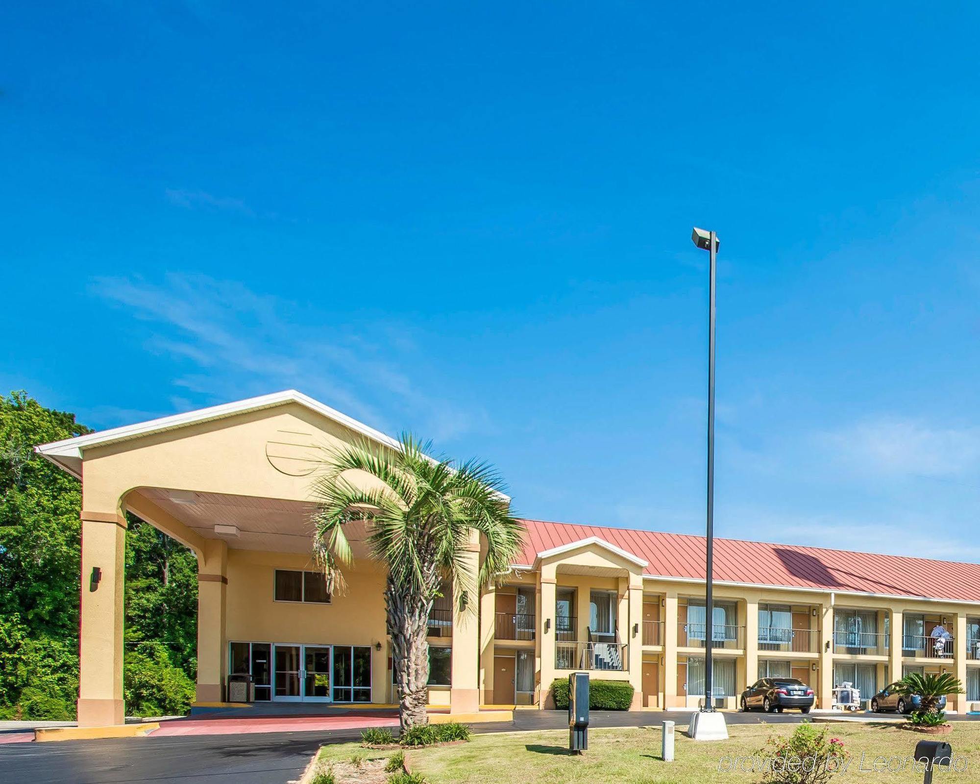 Red Roof Inn Evergreen Exterior foto